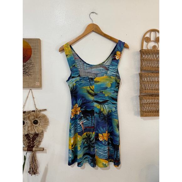 90s Slinky Hawaiian Print Mini Dress - Picture 8 of 8